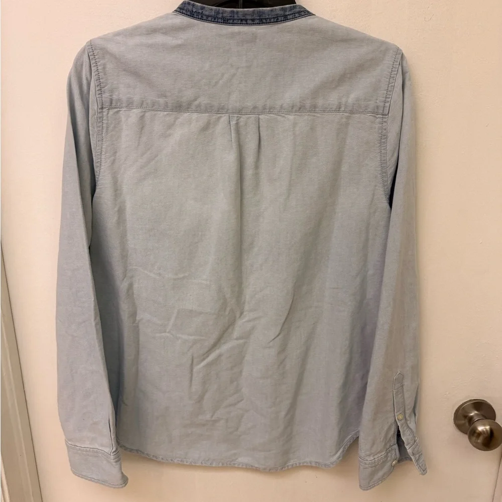 J. Crew Light Denim Contrast-Placket Henley Shirt Size M